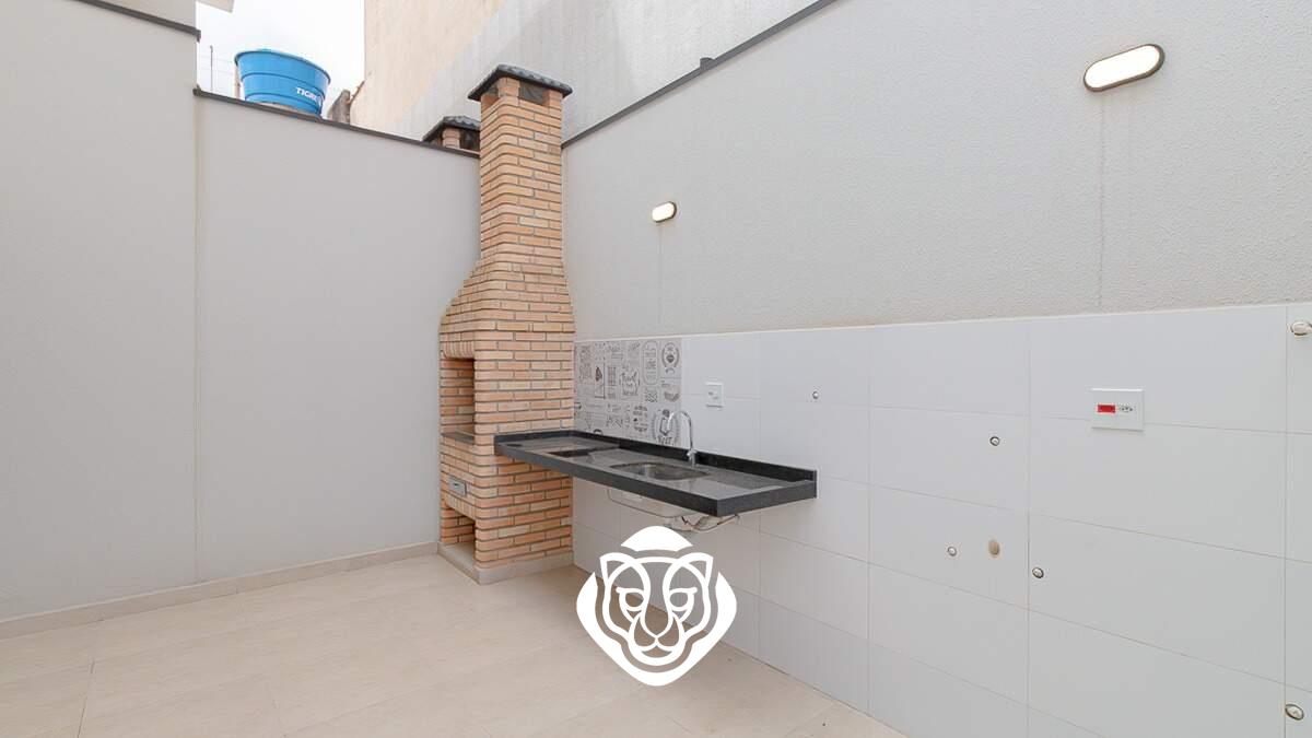 Quintal com espaço gourmet 