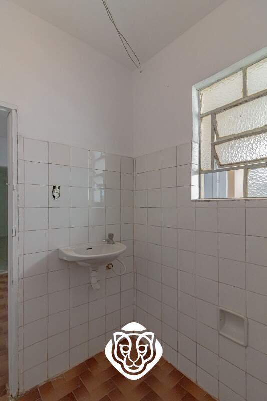 Casa III - Banheiro social 