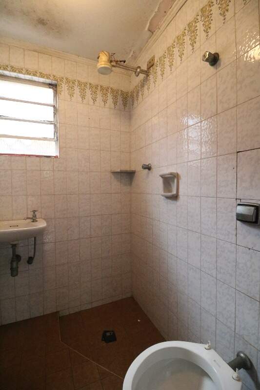Banheiro social externo