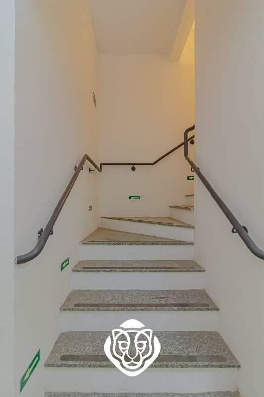 Escada de acesso
