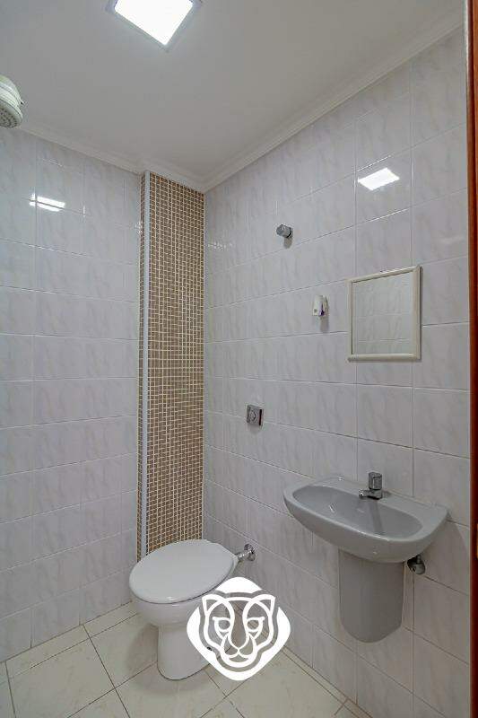 Banheiro de serviço