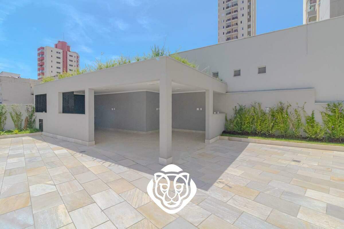 Área de churrasqueira