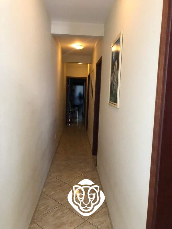 Corredor acesso dormitorios