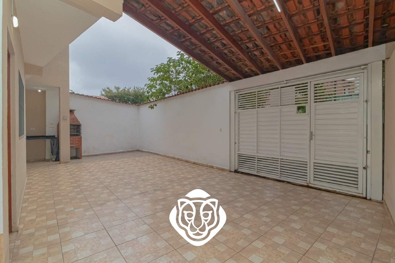 Garagem / Quintal