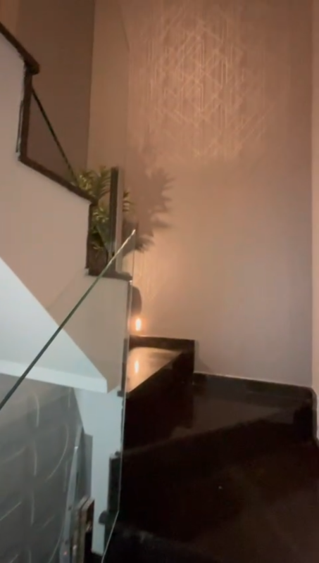 Escada de acesso para cobertura