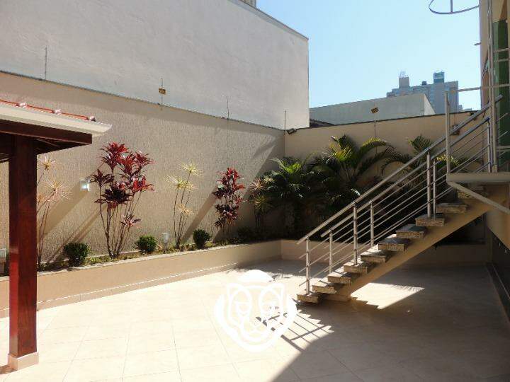quintal /jardim