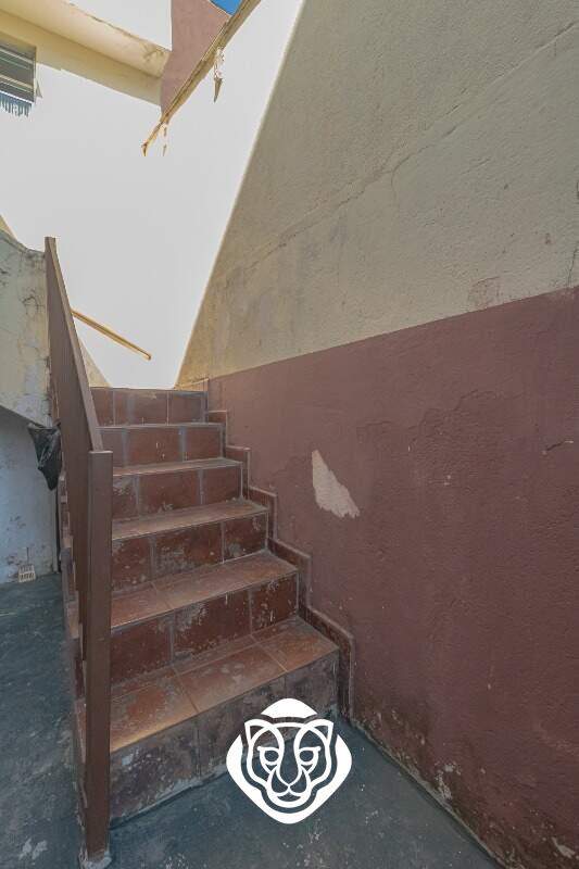 Escada de acesso casa II