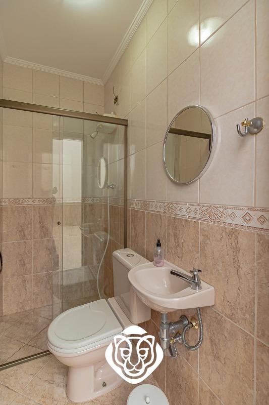 Banheiro de serviço