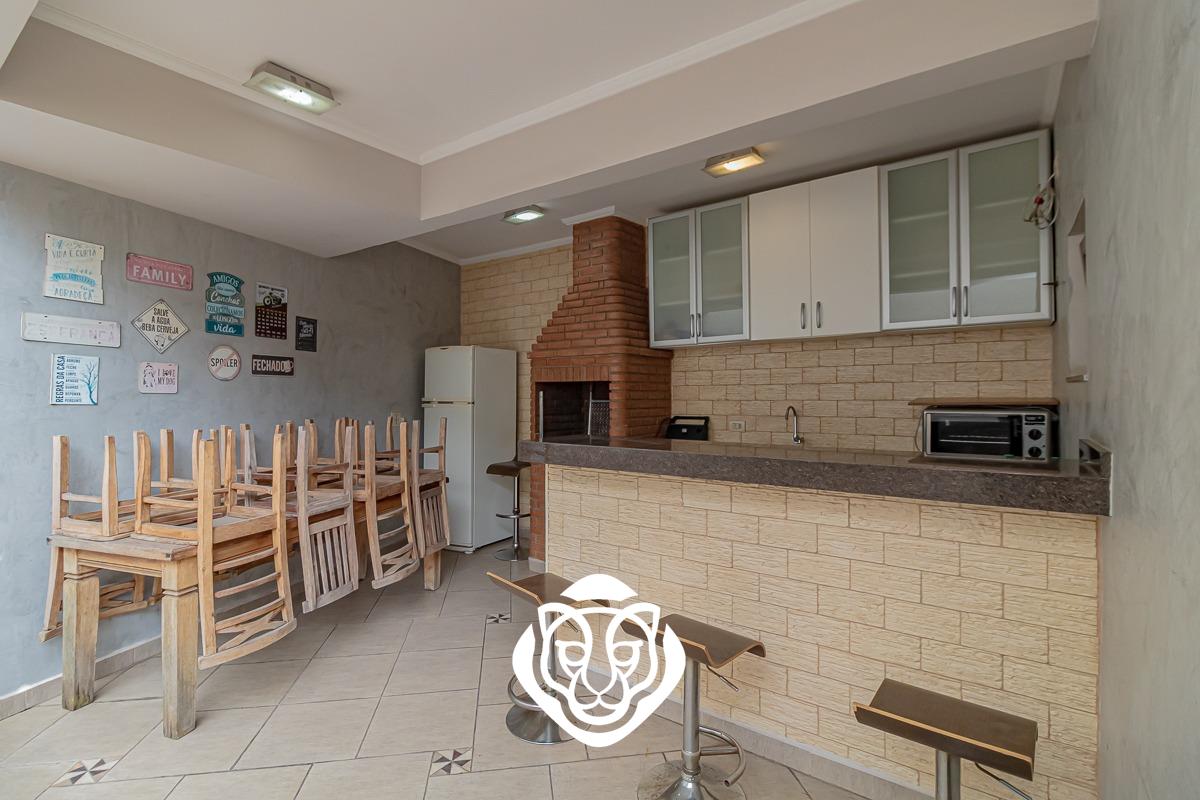 Área de churrasqueira