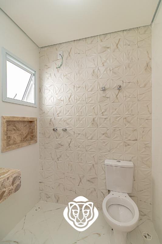 Banheiro / Suíte II