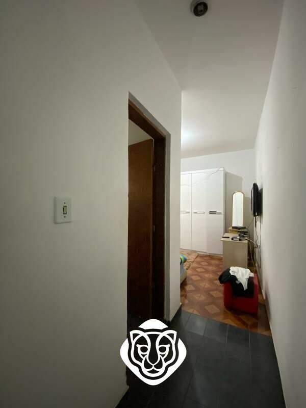 Corredor de acesso casa II