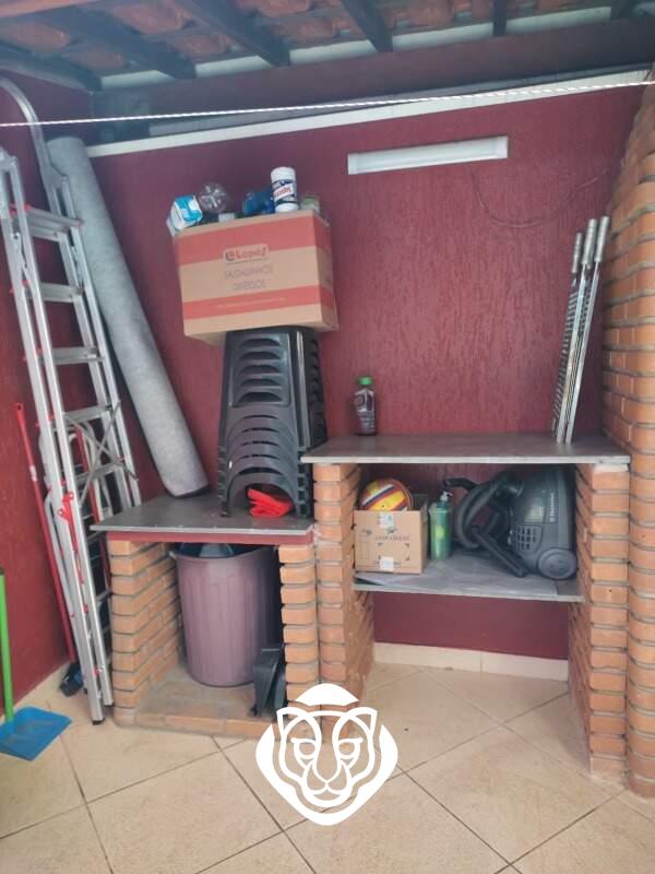 Área de churrasqueira