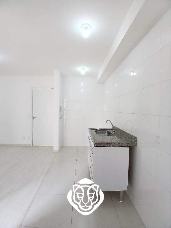 Sala dois ambientes e cozinha 