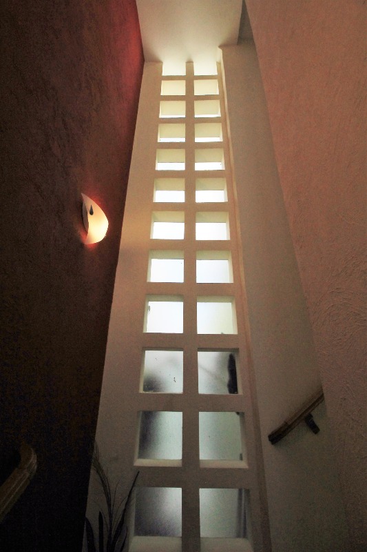 Escadas acesso dormitórios 