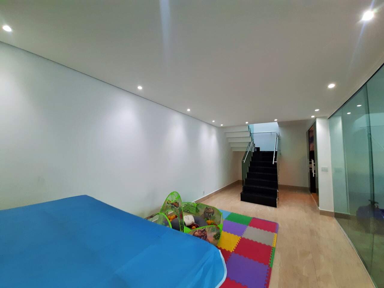 Hall Entrada