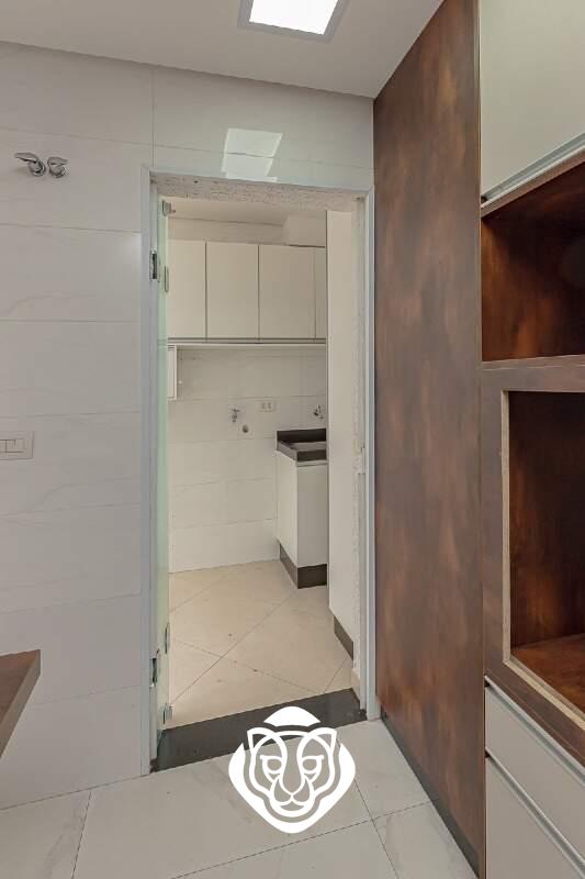 Cozinha / Área de serviço