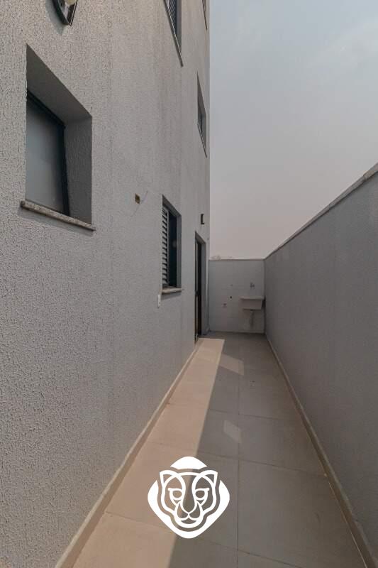 Área de serviço / Quintal