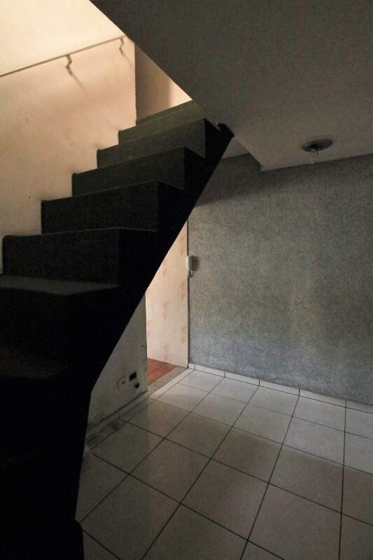 Corredor escadas 