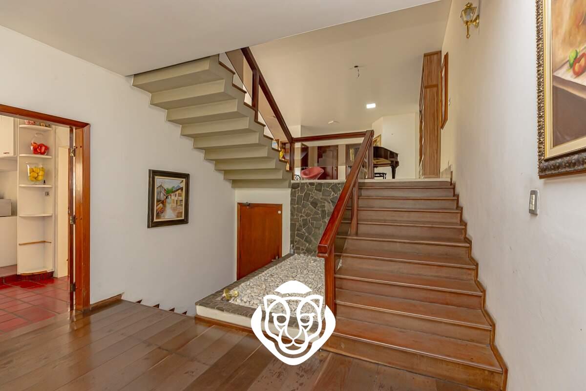 Acesso da cozinha a sala de estar