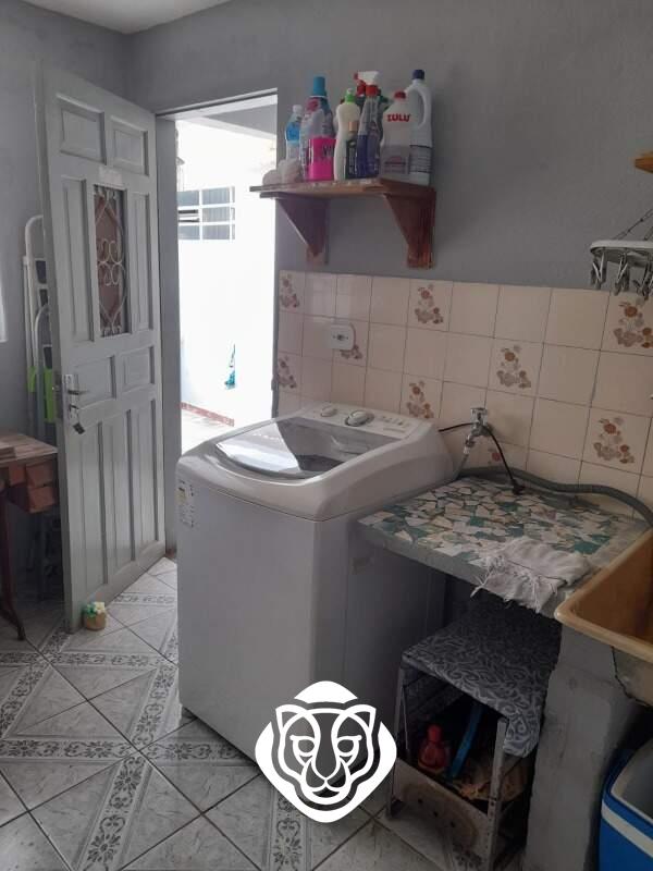 Área de Serviço Sobrado l