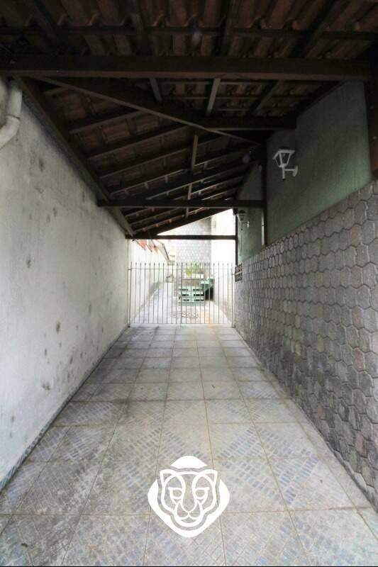 Entrada lateral 