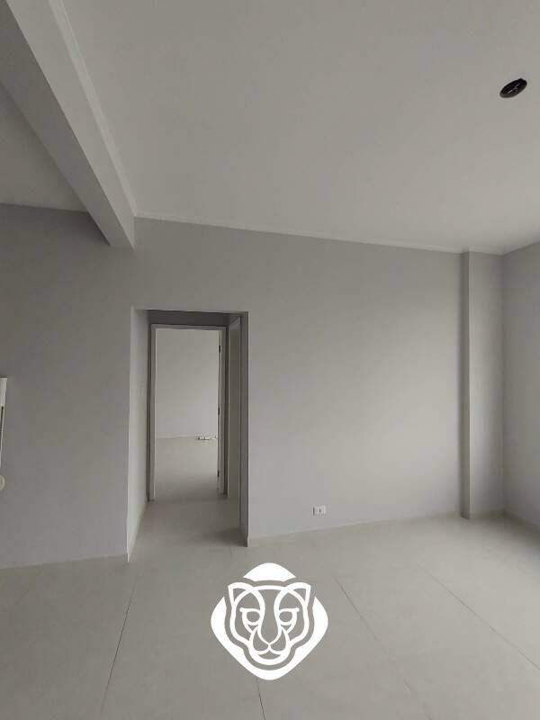 Corredor acesso sala II