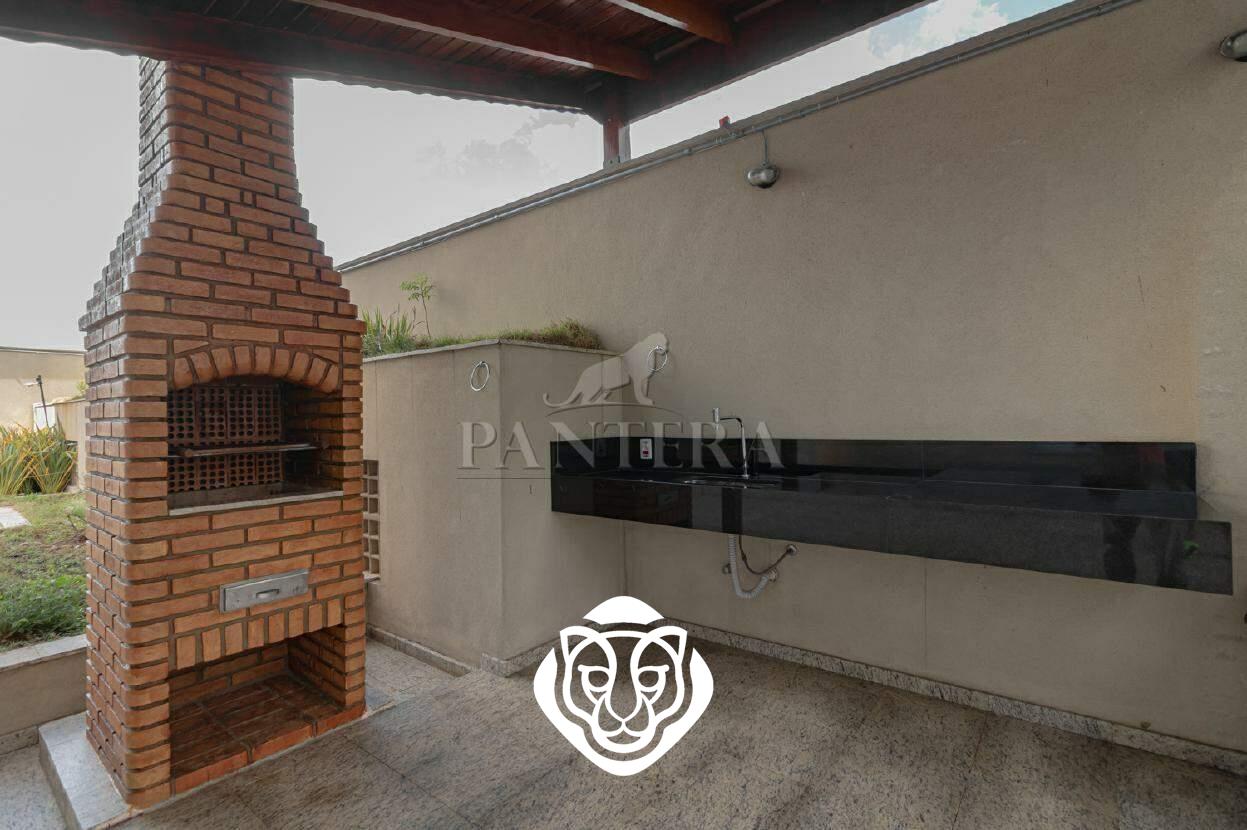 Área de churrasqueira