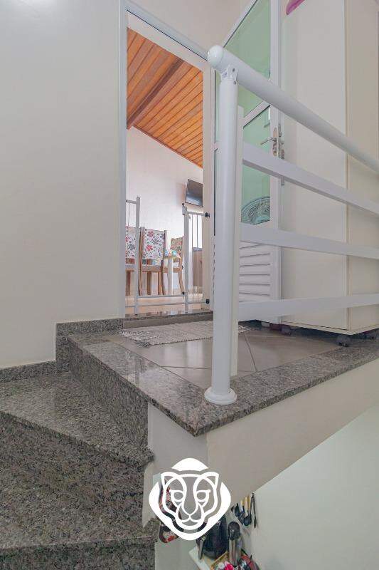 Escada de acesso