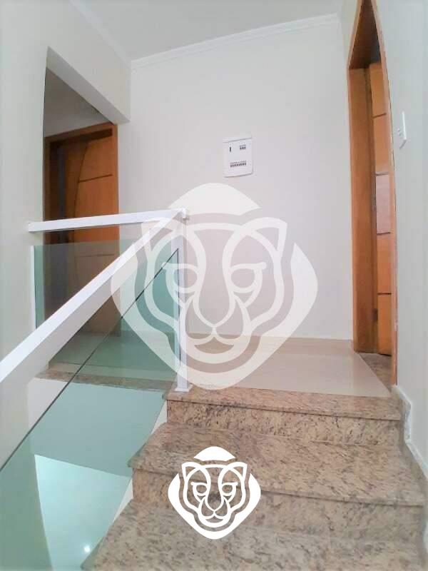 escadas acesso dormitórios