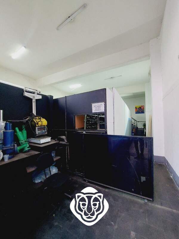 Acesso fabril e salas 