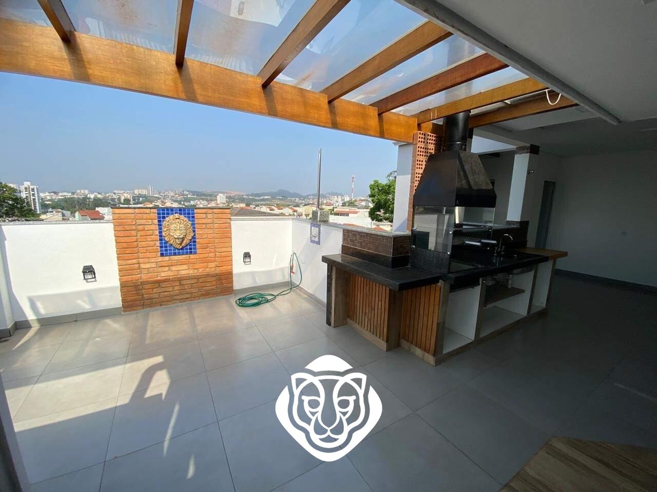 Cobertura com churrasqueira