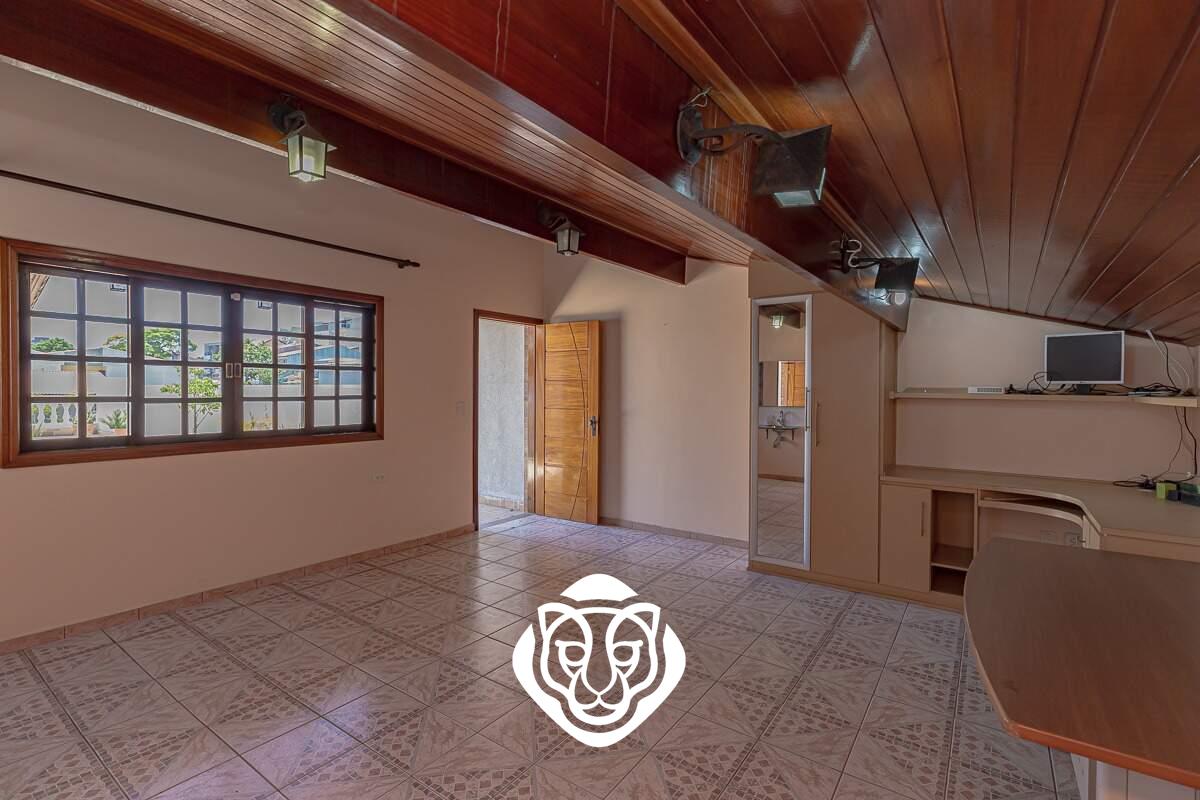 Escritório / Quintal superior