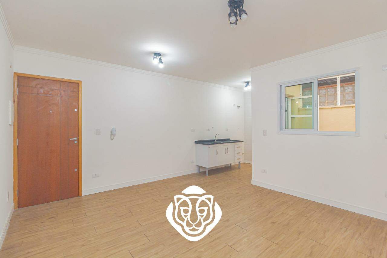Sala dois ambientes e cozinha 