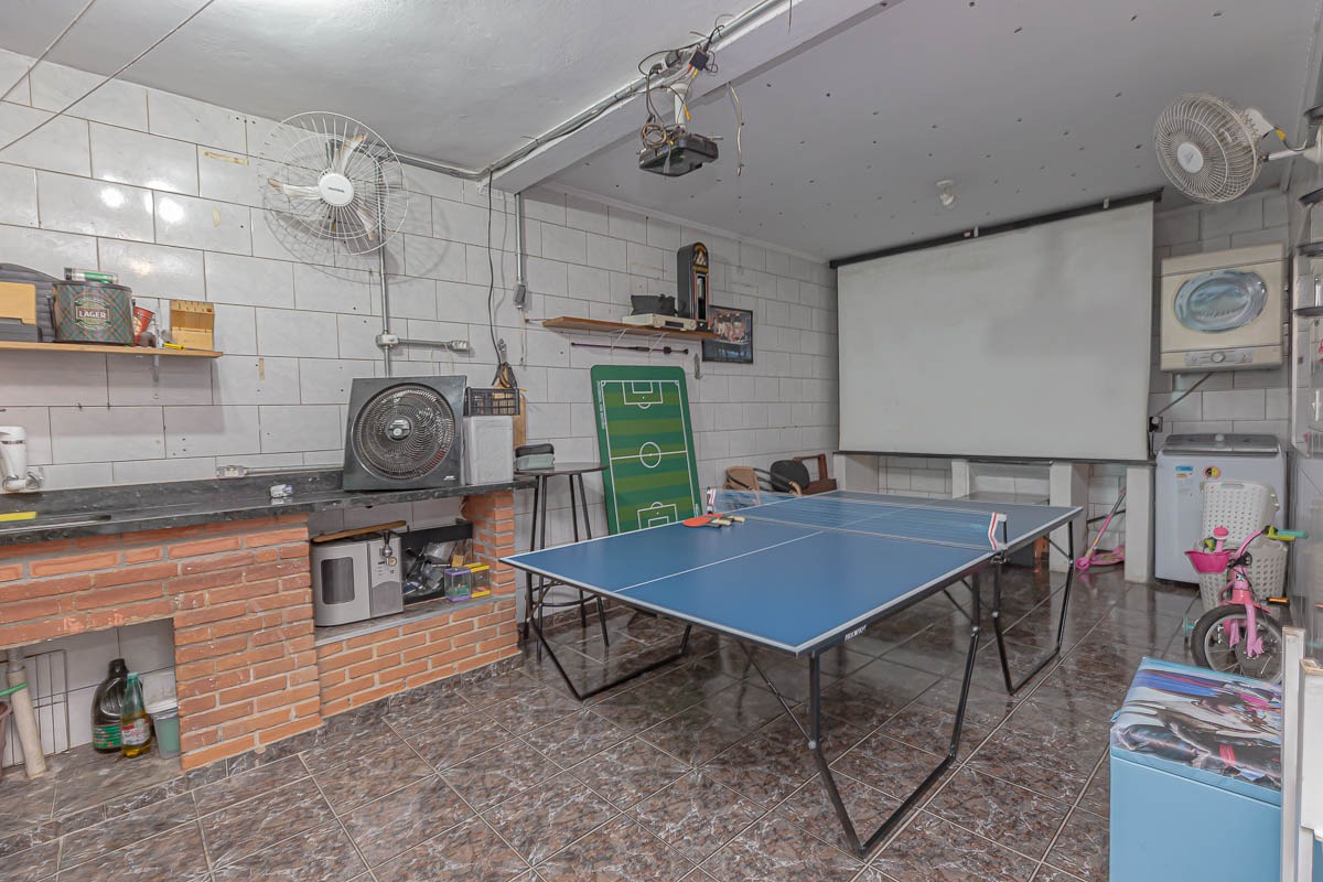 Área de churrasqueira / Quintal