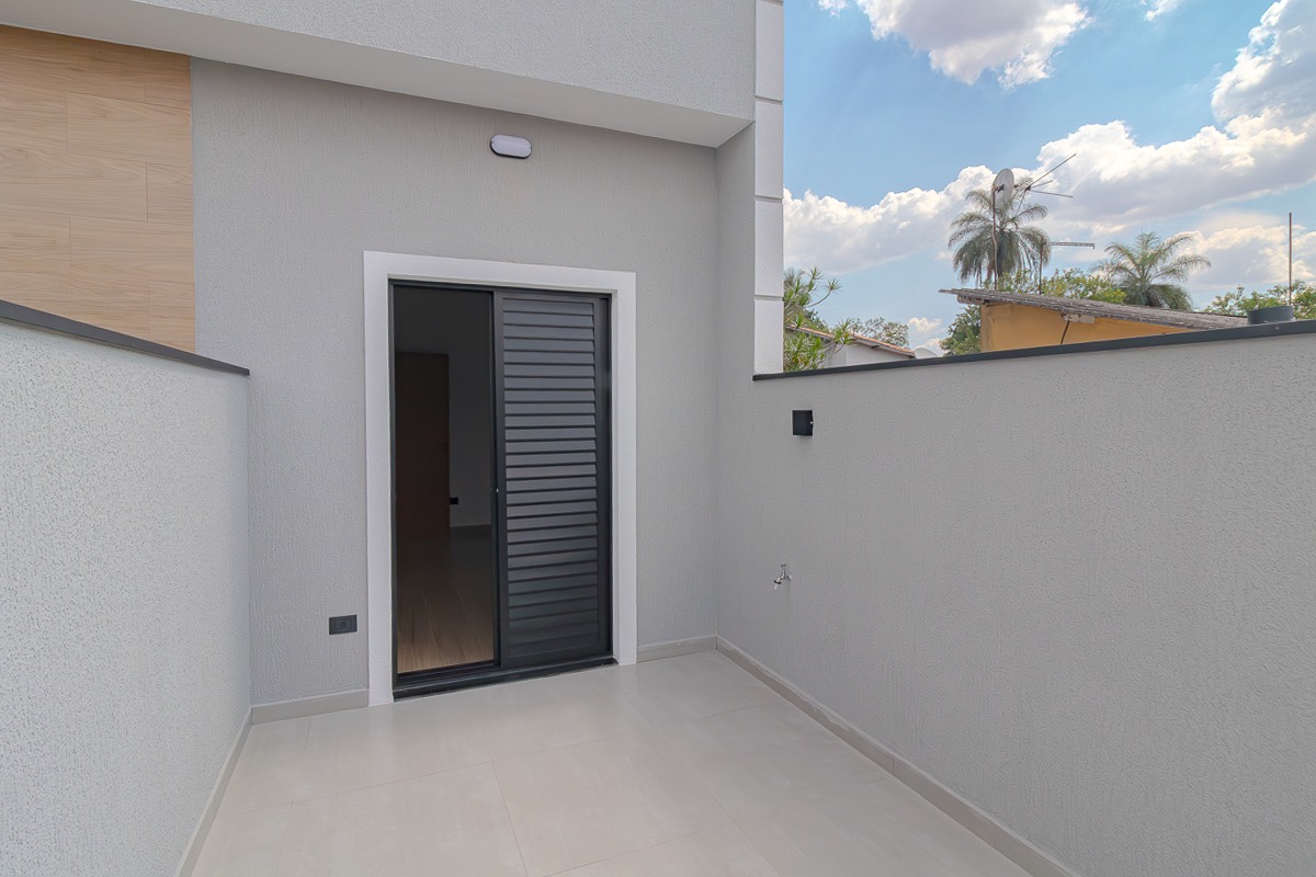 Varanda Dormitório suíte I