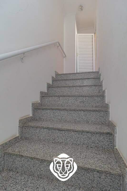Escada de acesso