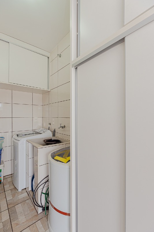 Área de serviço cobertura