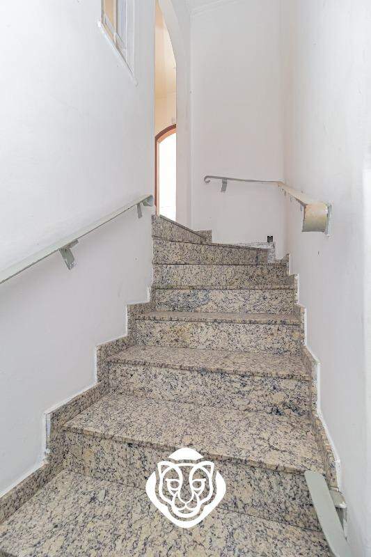 Escada de acesso