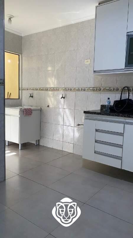 Cozinha / área serviço 