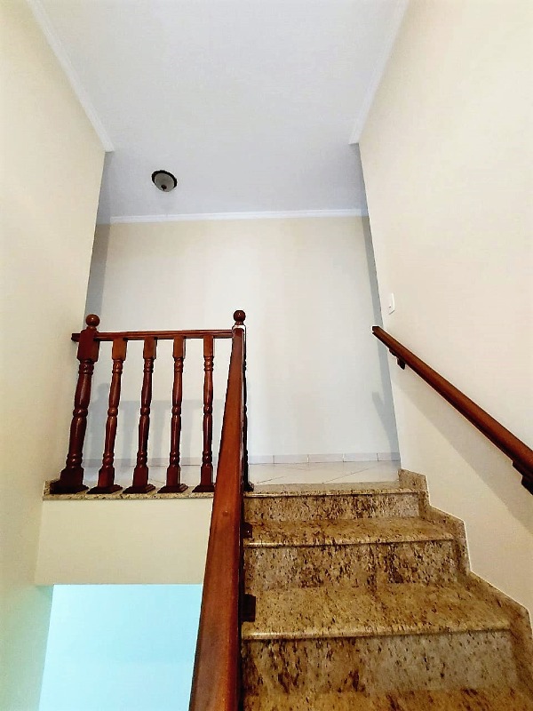 Escadas dormitórios