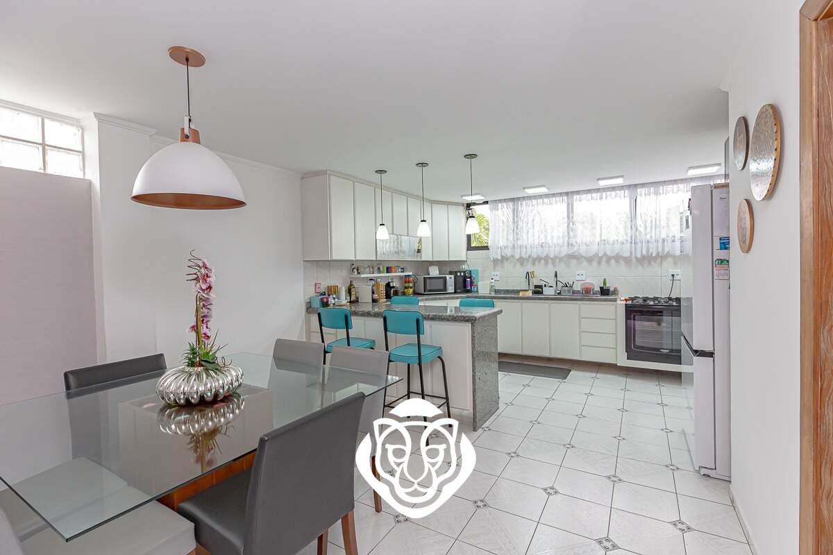 Sala de jantar / Cozinha