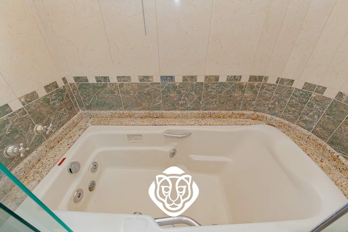 Banheiro - Suíte III