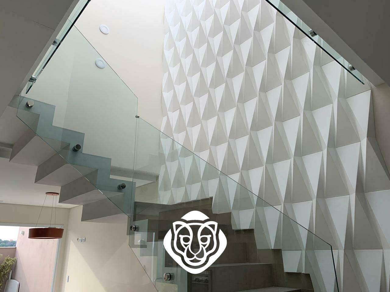 Escada de acesso aos dormitórios