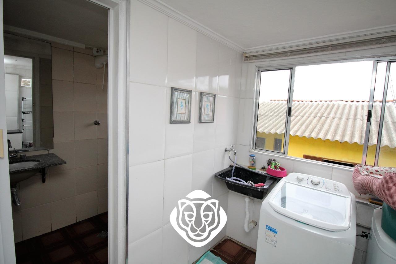 Casa I - banheiro social 