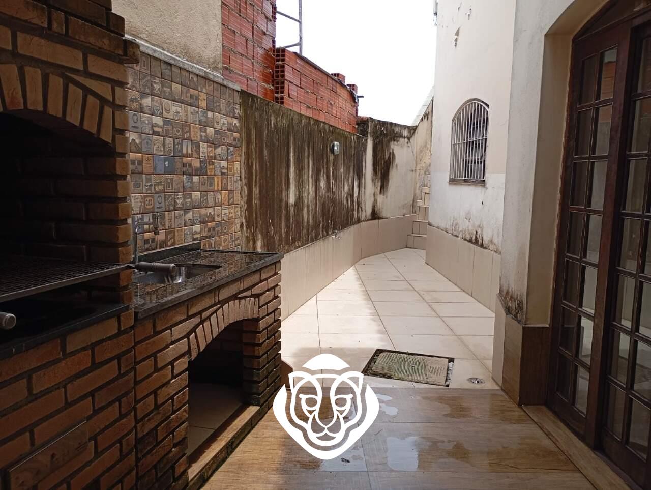 Área de churrasqueira