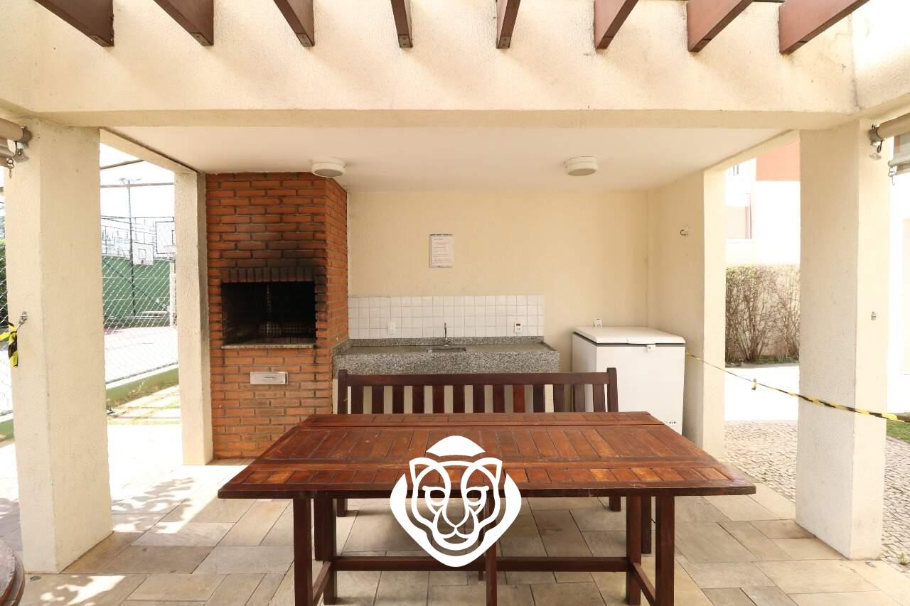 Área de churrasqueira