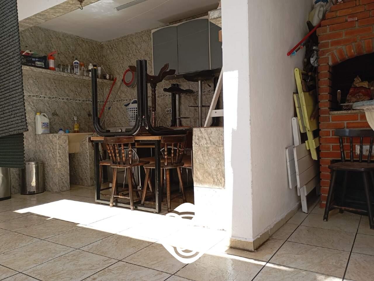 Área de churrasqueira