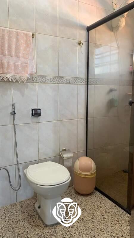 Casa I- Banheiro social II