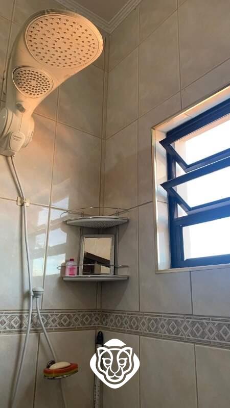 Casa I- Banheiro social II