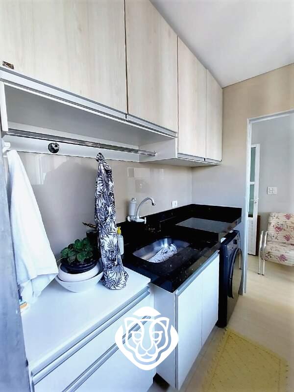 Cobertura área de serviço